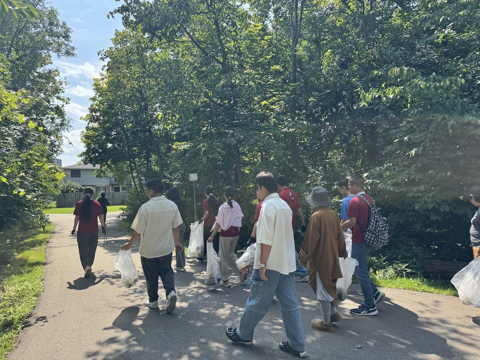Fo Guang Buddha's Light Youth Clean Up Hunter's Green Park