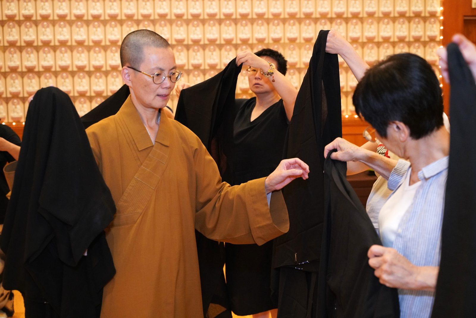 Fo Guang Shan Toronto Hosts Triple Gem Refuge and Five Precepts Seminar