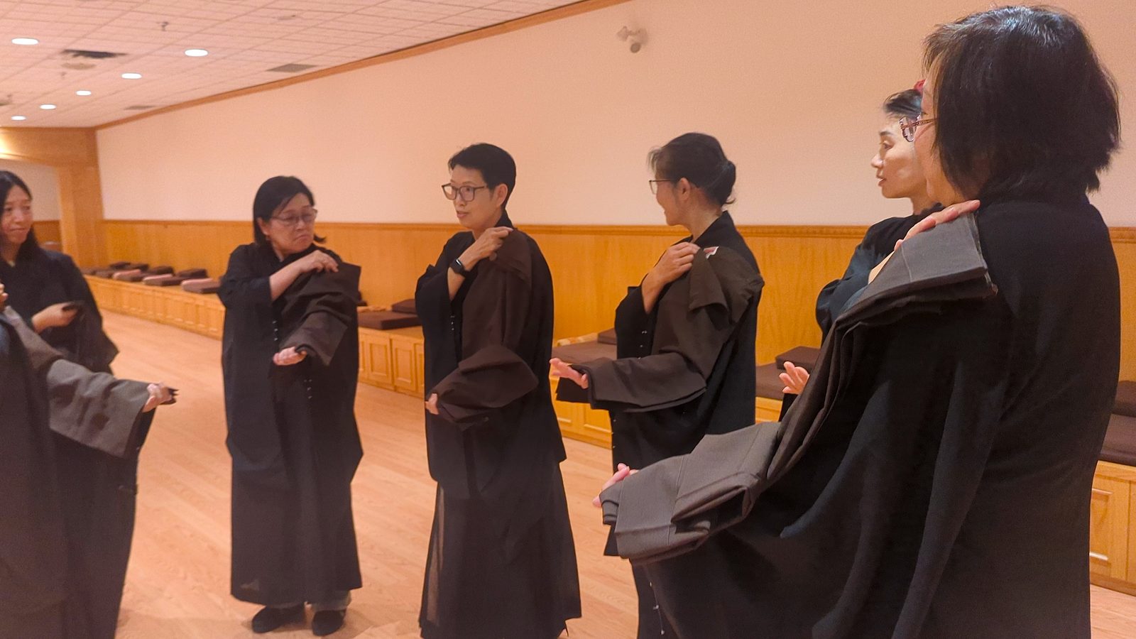 Fo Guang Shan Toronto Hosts Triple Gem Refuge and Five Precepts Seminar